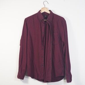 Uniqlo Red and Black Checkered Shirt